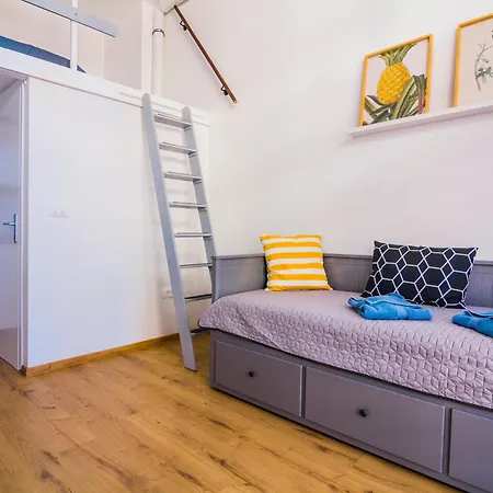 Apartman Mini *
